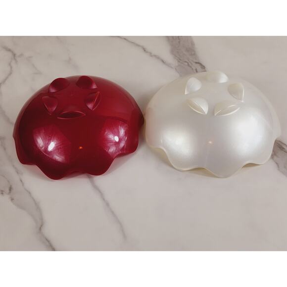 Tupperware Scalloped Shell Salad Bowl 6 3/4" Candy Dish #5443A White Red x2 - Picture 5 of 11